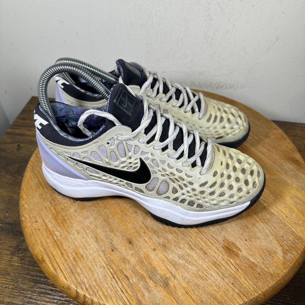 Nike Women NikeCourt Zoom Cage 3 Tennis Shoes White Black 918199-500 Size 7